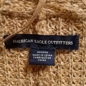 NWT FINAL PRICE AMERICAN EAGLE OUTFITTERS tan braided sweater w saggy pockets M